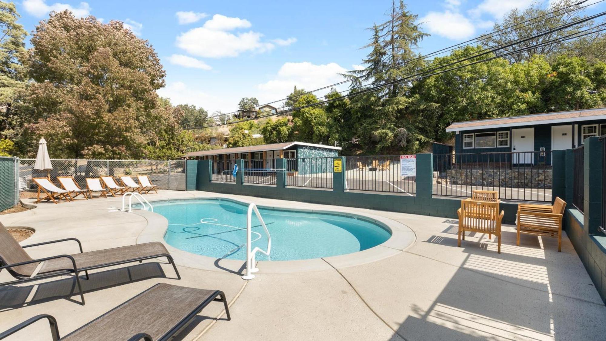 The Charlotte Sequoia Motel R2 Three Rivers Exterior foto
